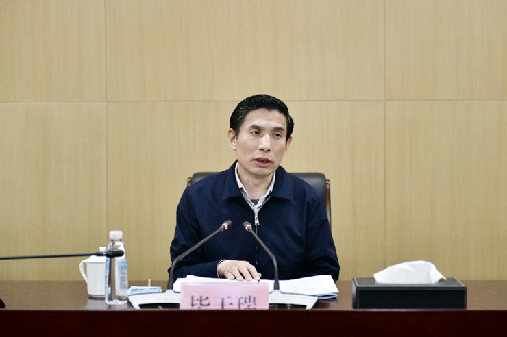 全市新僑創(chuàng)新創(chuàng)業(yè)現(xiàn)場推進(jìn)會(huì)暨僑情調(diào)查工作會(huì)議在睢寧縣召開.png 全市新僑創(chuàng)新創(chuàng)業(yè)現(xiàn)場推進(jìn)會(huì)暨僑情調(diào)查工作會(huì)議在睢寧縣召開.png