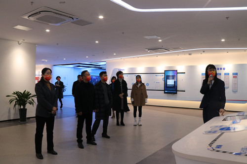 4b359a2ac83c62a67bd22270b3dfab5_副本.jpg 4b359a2ac83c62a67bd22270b3dfab5_副本.jpg