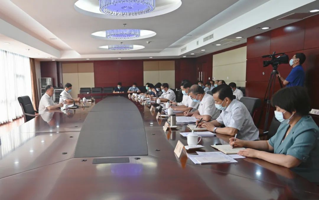 書記調(diào)研2.jpg 書記調(diào)研2.jpg