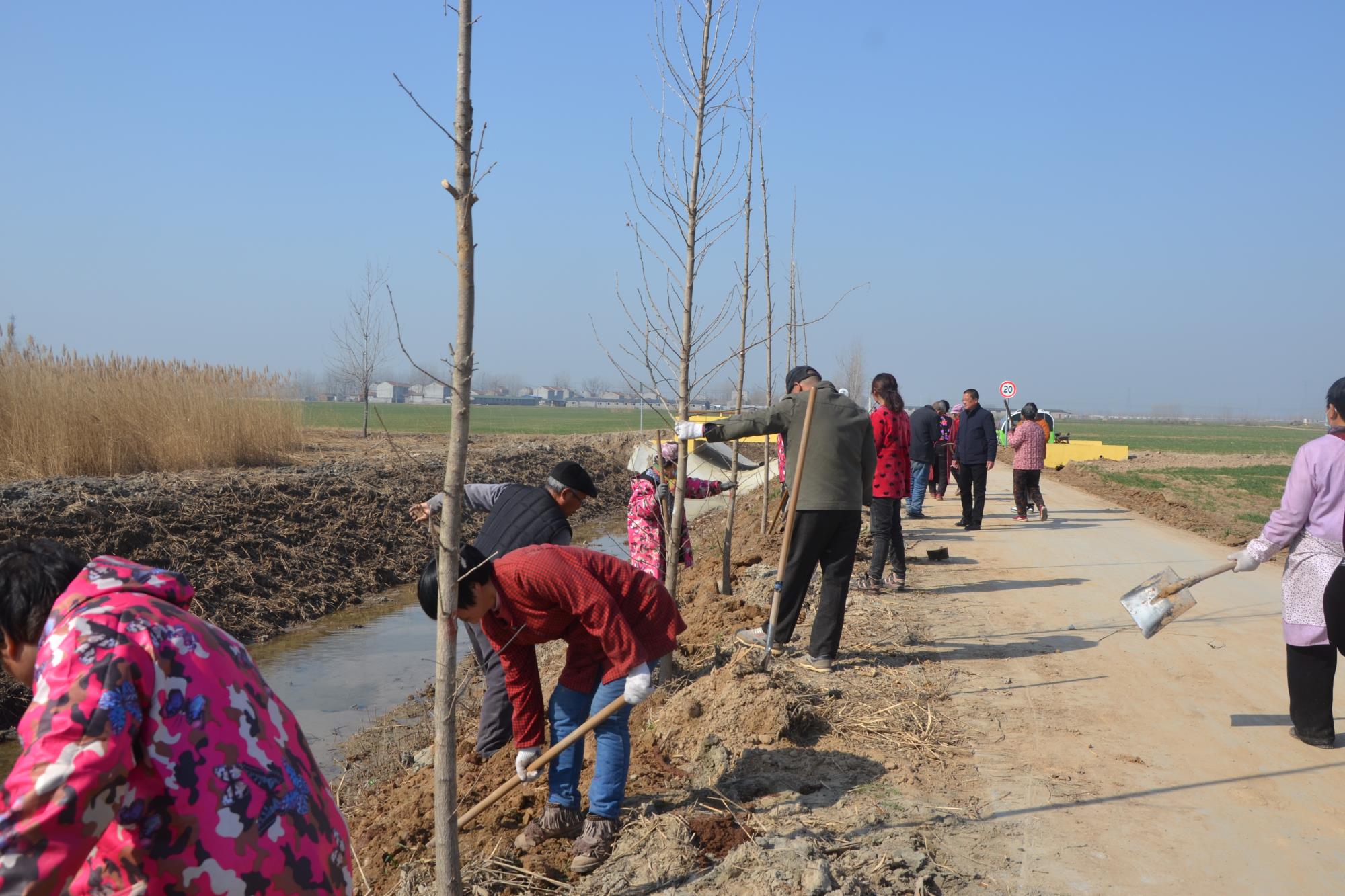 9e93c2cadd1c0c22325bbf72f99712d.jpg 9e93c2cadd1c0c22325bbf72f99712d.jpg