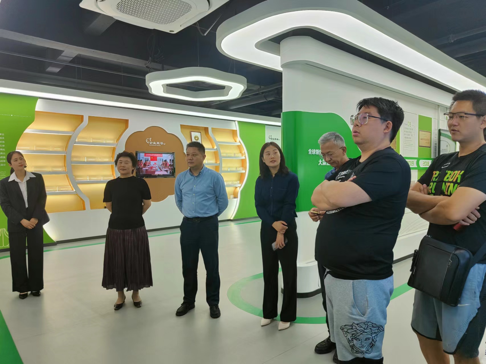 a2eb8bf29c86605935bfd9c2fa88bec.jpg a2eb8bf29c86605935bfd9c2fa88bec.jpg