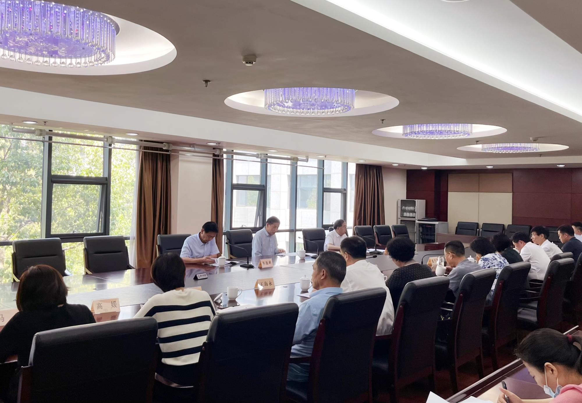 圖一.jpg 圖一.jpg