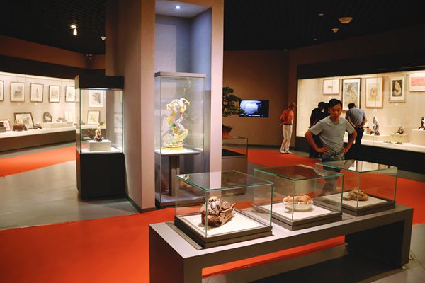 工美介紹.JPG.jpg 工美介紹.JPG.jpg