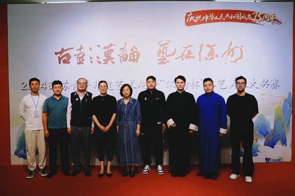 黨員合影.jpg 黨員合影.jpg