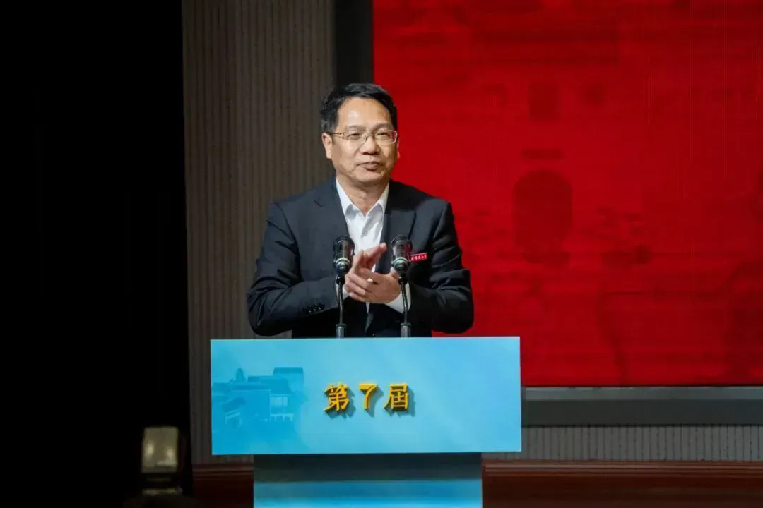 640.webp (2).png 640.webp (2).png