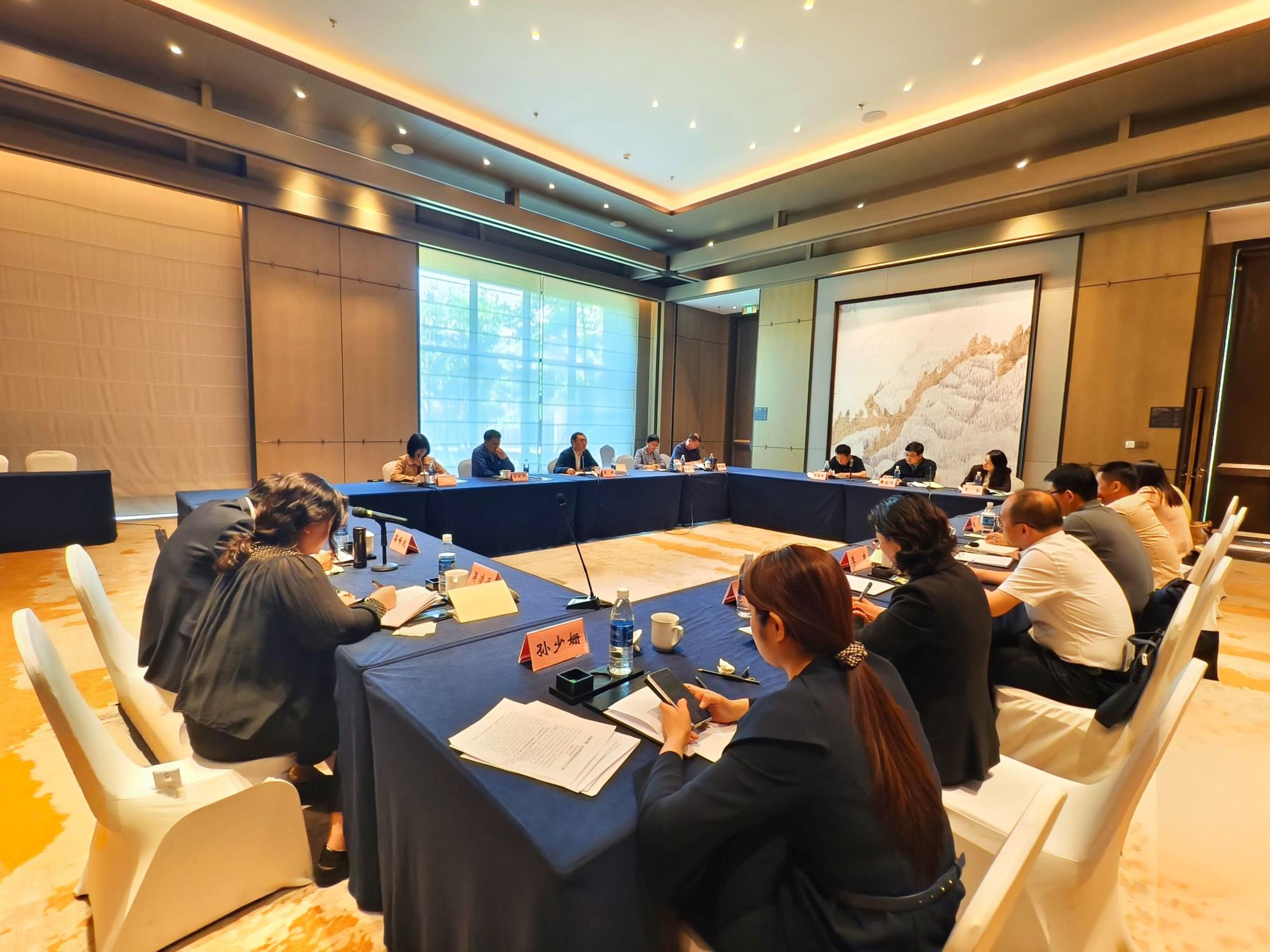 設區(qū)市會議圖.jpg 設區(qū)市會議圖.jpg