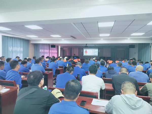 環(huán)衛(wèi)600.jpg 環(huán)衛(wèi)600.jpg